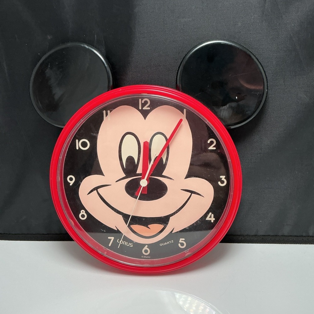Walt Disney Mickey Mouse quartz wall clock-Lorus Tochigi Tokei Co.-Red-working‎
